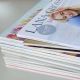 Stapel Zeitschriften von Lana Grossa